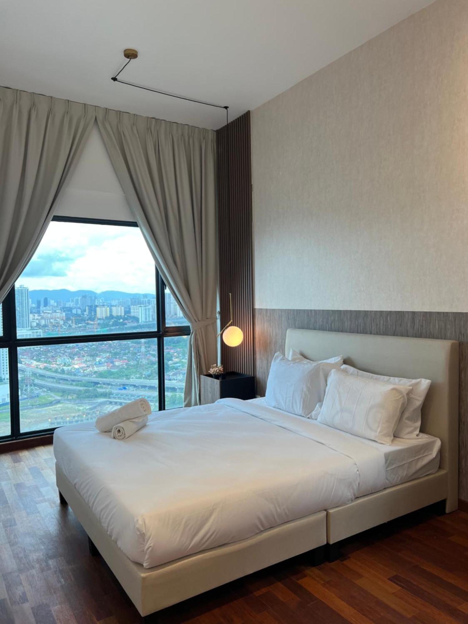 Reizz Residence By Classy Kuala Lumpur Bagian luar foto