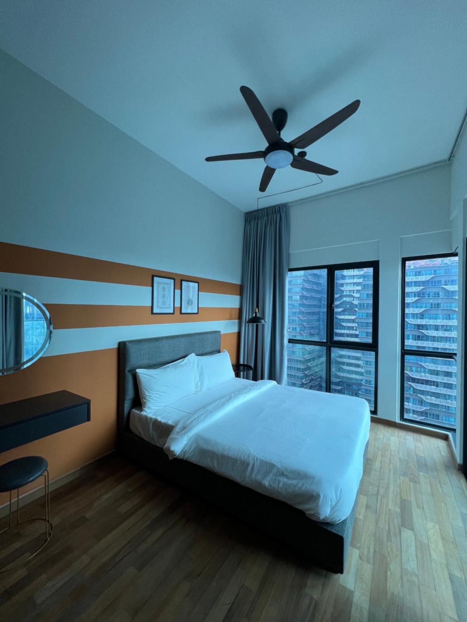 Reizz Residence By Classy Kuala Lumpur Bagian luar foto
