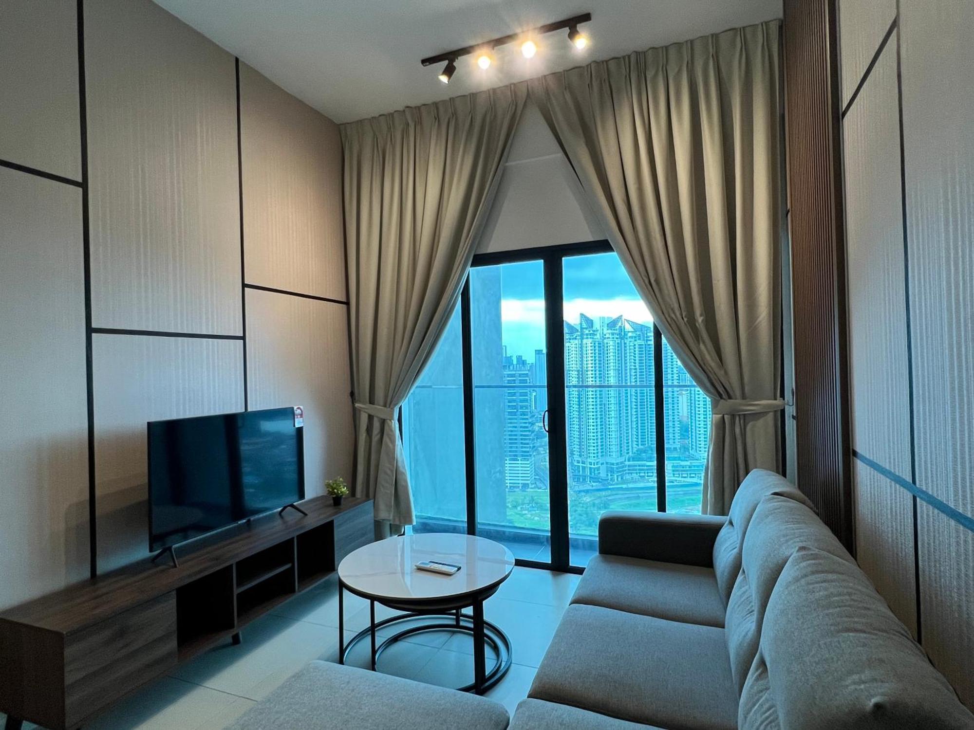 Reizz Residence By Classy Kuala Lumpur Bagian luar foto